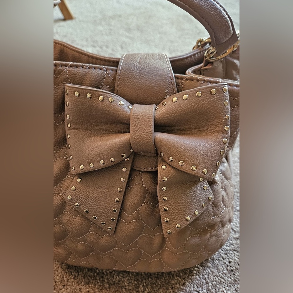 New Betsey Johnson - Bucket - Tan - BJ22730